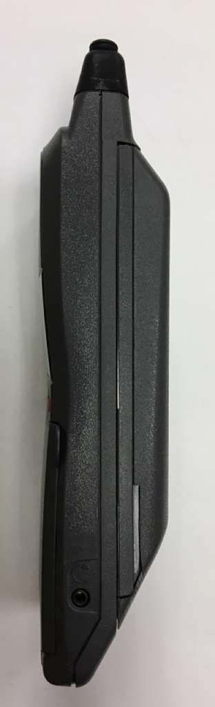 Телефон мобильный Motorola Micro Tac 650 E в комплекте (сост. на фото)