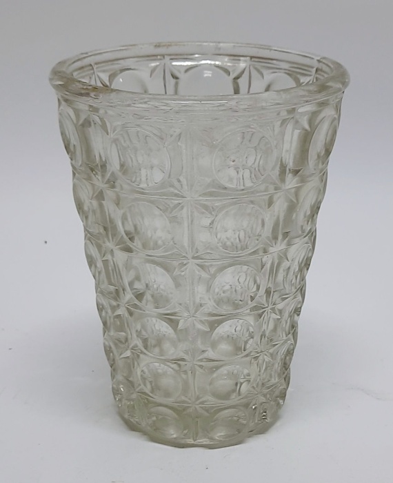 Ваза стеклянная, СССР (сост. на фото)