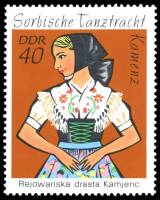 (1971-042) Марка Германия (ГДР) "Каменц"    Сорбийские костюмы III Θ