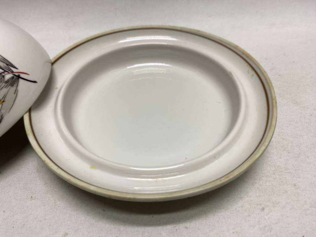 Масленка с крышкой фарфор Барановка