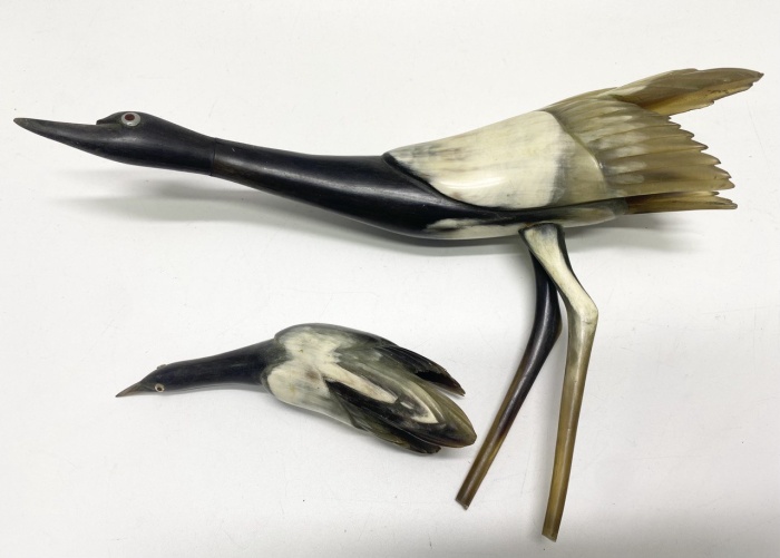 Статуэтки Птицы из рога 2 шт 