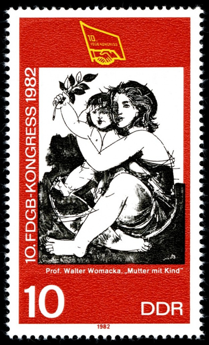 (1982-038) Марка Германия (ГДР) &quot;Мать и дитя&quot;    Конгресс профсоюзов II Θ