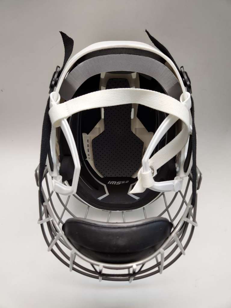Шлем хоккейный с маской Bauer IMS 5.0 M новый