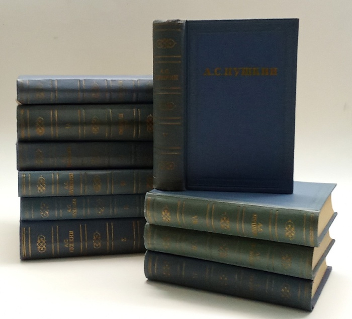 Набор книг (10 шт) Собрание сочинений в 10 томах 1962 А. Пушкин Москва Твёрдая обл 5&nbsp;340 с. С ч/б ил