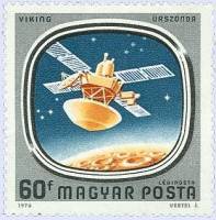 (1976-053) Марка Венгрия "Викинг в космосе"    Космические исследования  I Θ