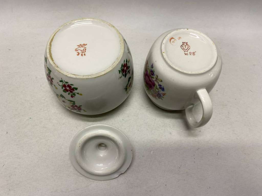 Молочник Пролетарий и сахарница Вербилки