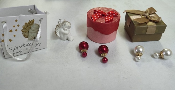 Набор серьги-пусеты 2 пары+ ангел (сост. отл.)