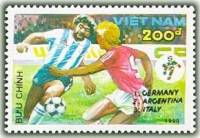 (1990-150) Марка Вьетнам "Футбол (2)"    ЧМ по футболу 1990, Италия III O