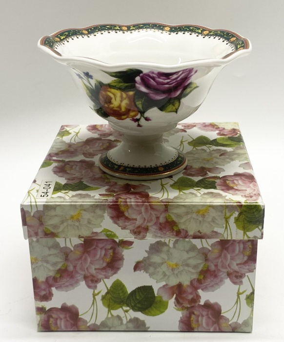Конфетница фарфор розы