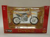 Модель мотоцикл 1:18 Suzuki RM Z450 новый в коробке Bburago