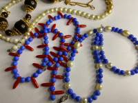 Набор украшений кольцо 4 шт, бусы 4 шт, пара сережек