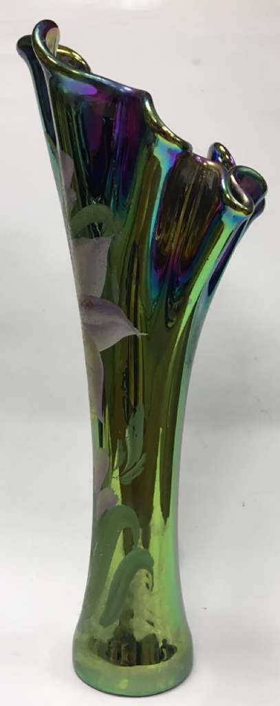 Ваза, стекло, 28,5 см. (сост. на фото)