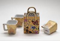 Салфетница - ваза " Сумочка" Англия и 3 кофейные чашки фарфор золотые 