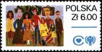 (1979-005) Марка Польша "Семья"    Международный год ребенка. Детские рисунки III Θ