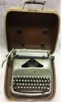 Печатная машинка Rheinmetall, ретро (сост. на фото)