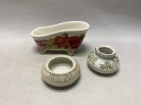 Сувенир набор 3 предмета мини ваза, подставка фарфор