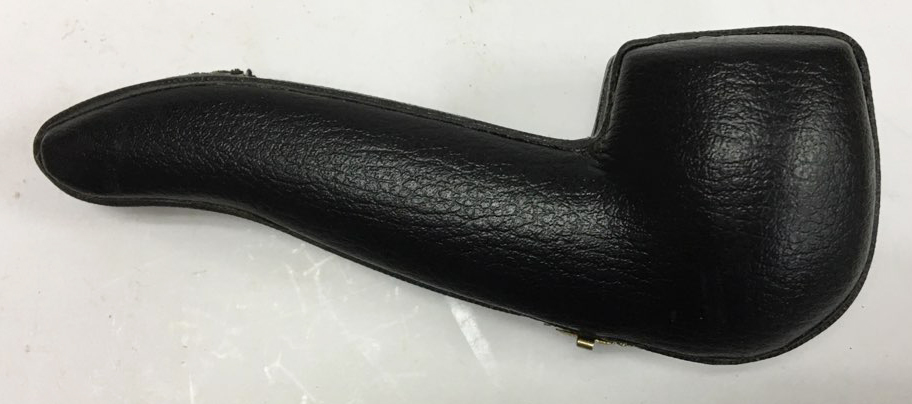 Трубка курительная в чехле (сост. на фото)