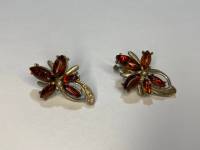 Сережки в форме цветка 1 пара, серебро 925 пр, вставка янтарь, английский замок