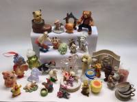 Статуэтки фигурки разные животные свечи посуда игрушечная 37 штук