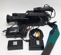 Видеокамера Sony Handycam Pro CCD-V90E TV-fujinon 1.6\12-72 macro ф46 Япония  Сост. хорошее, рабочая
