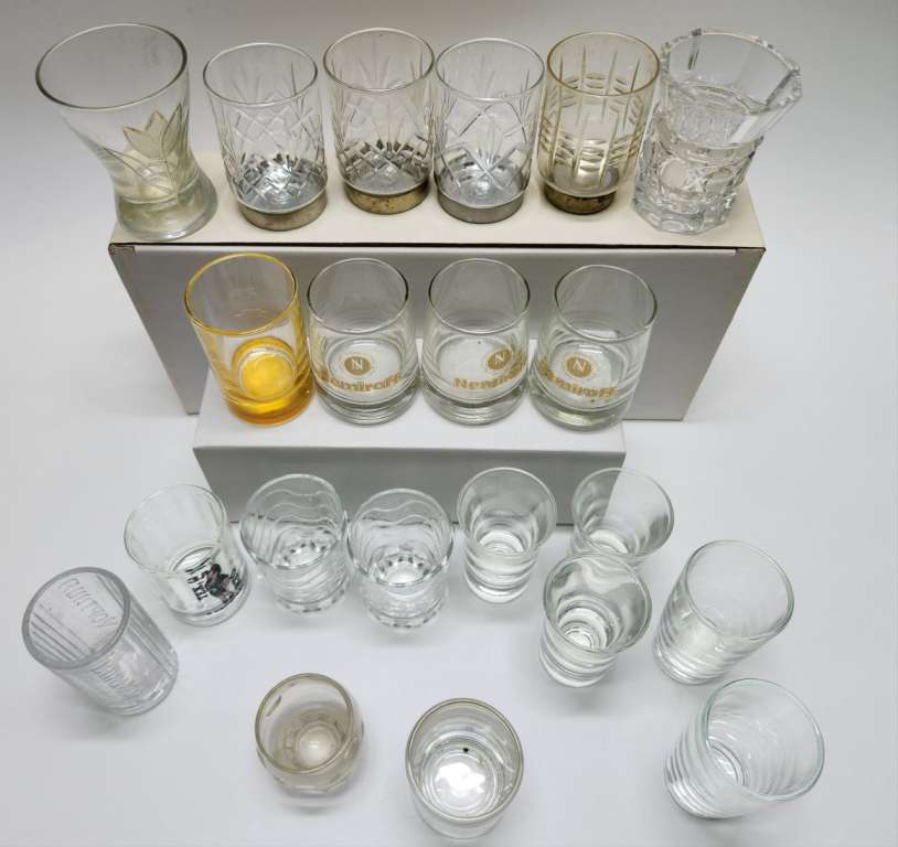 Стопки 21 штука разные стекло хрусталь