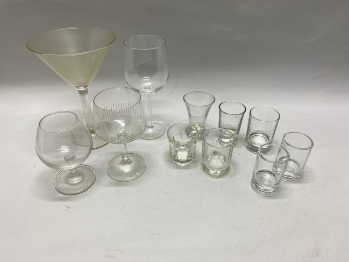 Рюмки, стаканы 11 шт