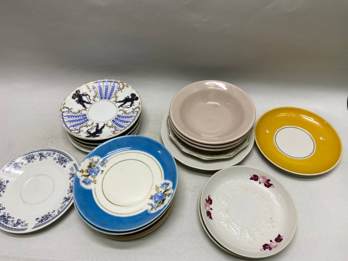 Блюдца чайные 20 шт, разный дизайн