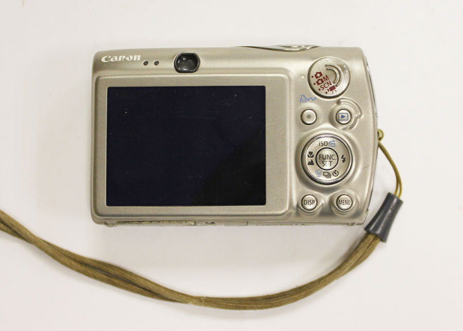 Фотоаппарат цифровой CANON Digital IXUS 960 IS, без зарядки, с картой памяти (см. фото)