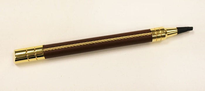 Ручка шариковая, подарочная, кожа, позолота (состояние на фото)
