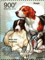 (№2012-3677) Марка Центрально-Африканская Республика 2012 год "Бигль", Гашеная