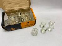 Стопки мини шахматы 