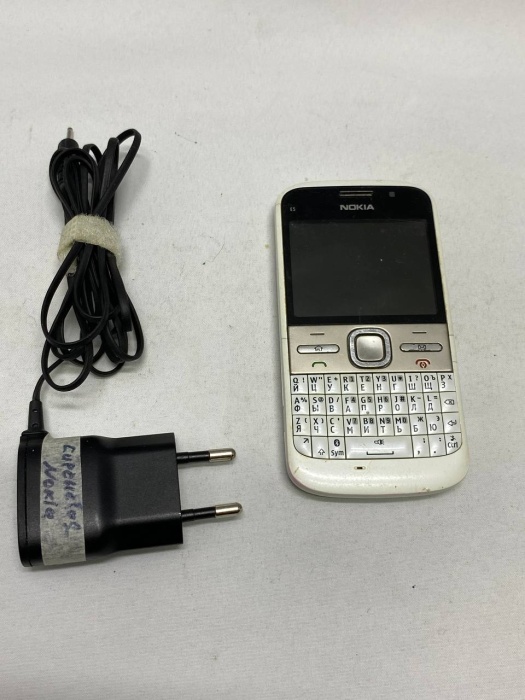 Телефон мобильный Nokia E5, рабочий