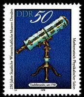(1978-097) Марка Германия (ГДР) "Настольный телескоп"    Музей Дрездена, 250 лет III Θ