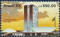 (№1988-2268) Марка Бразилия 1988 год "Принятие Конституции 88", Гашеная