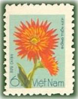 (1977-037) Марка Вьетнам "Георгины оранжевые"  синяя  Садовые цветы III Θ