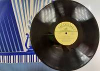 Пластинка виниловая Л. Бетховен Багатели Мелодия 300 мм. (сост. на фото)