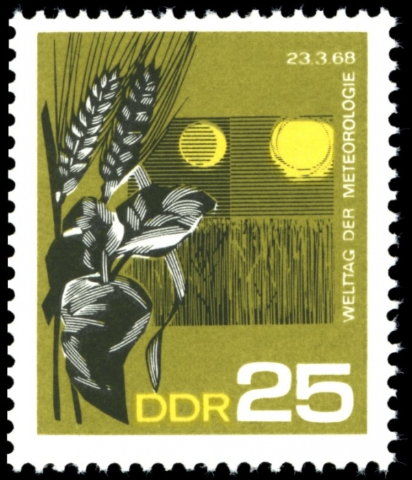 (1968-012) Марка Германия (ГДР) &quot;Сельское хозяйство&quot;    Обсерватория, Потсдам III Θ