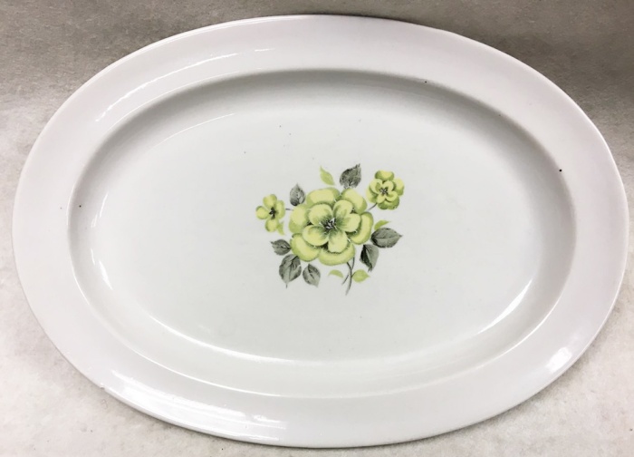 Блюдо "Цветы", стекло, СССР (сост. на фото)