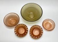 Салатник + розетки, цветное стекло, 7 предметов