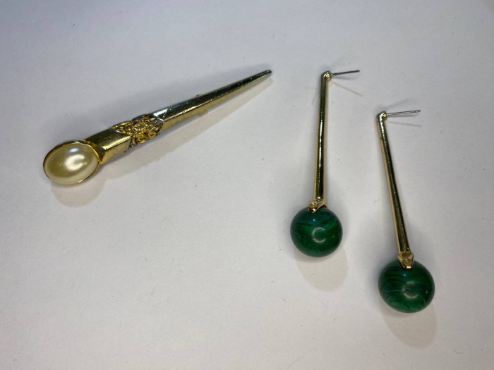 Серьги малахит и брошь