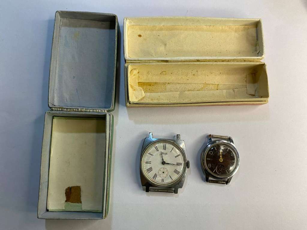 Часы наручные Восток и Зим на запчасти