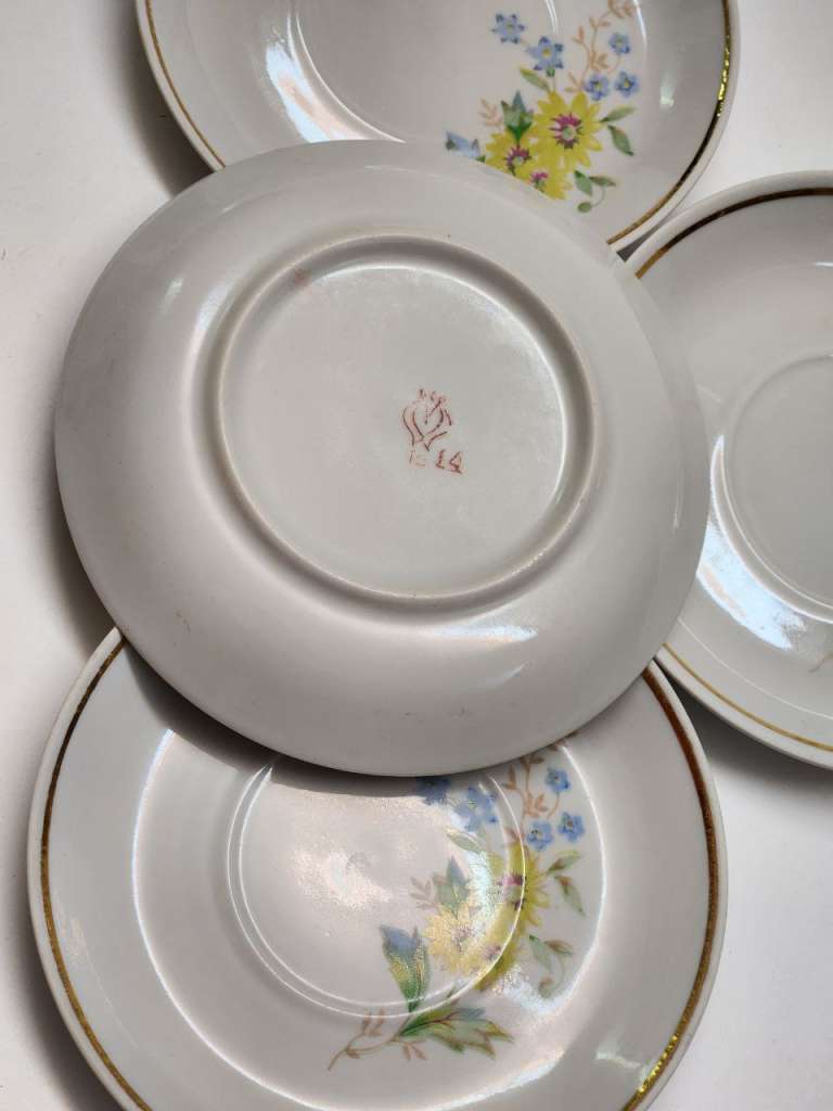 Блюдца чайные Пролетарий 6 штук СССР