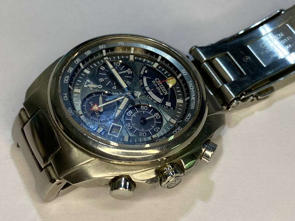 Часы наручные мужские CITIZEN Eco-Drive