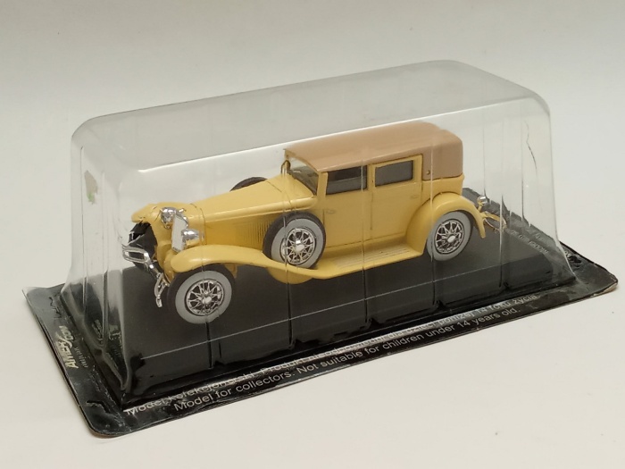 Модель авто 1:43 Cord L 29 berline 1929 в коробке блистере Amercom без журнала