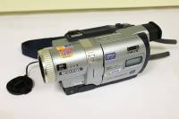 Видеокамера SONY Digital8 Handycam, 17 кассет, оригинальная сумка, пульт