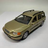 Модель авто Volvo V70 1:43 без блистера Cararama Hongwell