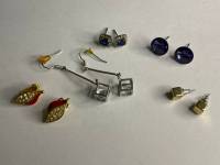 Набор сережек 4 пары и 1 пара клипс