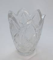 Ваза "Тюльпан", хрусталь с гравировкой, высота 14,5 см., д-13см (сост. на фото)