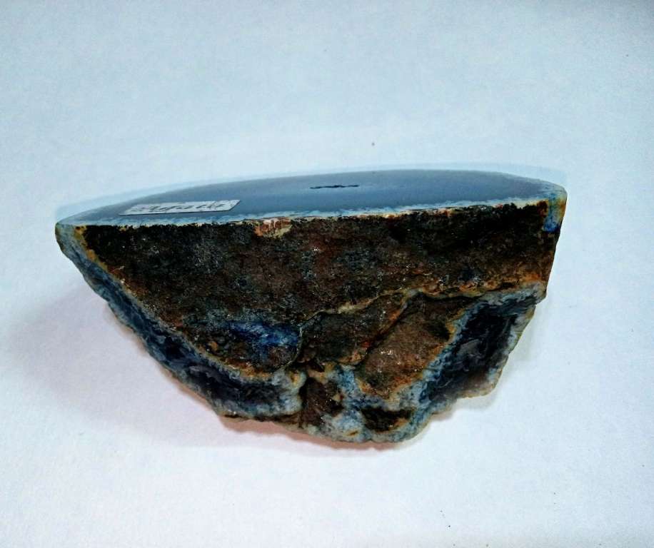 Коллекционный камень Агат голубой вес 300 г. спил (сост. на фото)