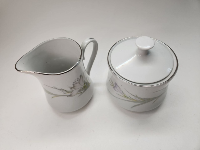 Сахарница и Молочник Fine China Guoguang